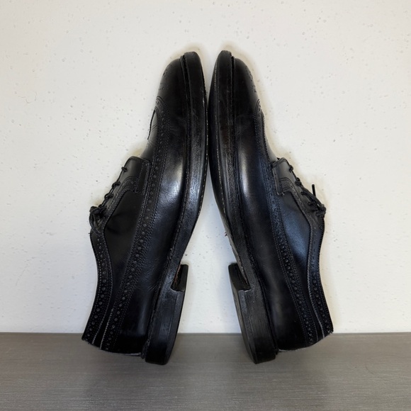 Allen Edmonds MacNeil Black Leather Wingtip Men\'s Dress Shoes Size 9.5 D Oxford